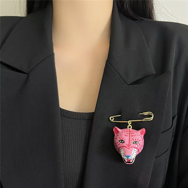 Women'S Accessories For Formal Wear - Broche tigre en émail élégante pour