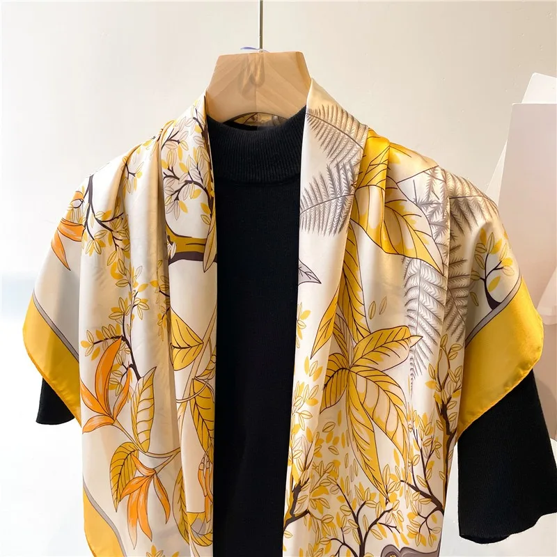 Foulard en soie jaune pour fem - Women'S Yellow Accessories avis et prix